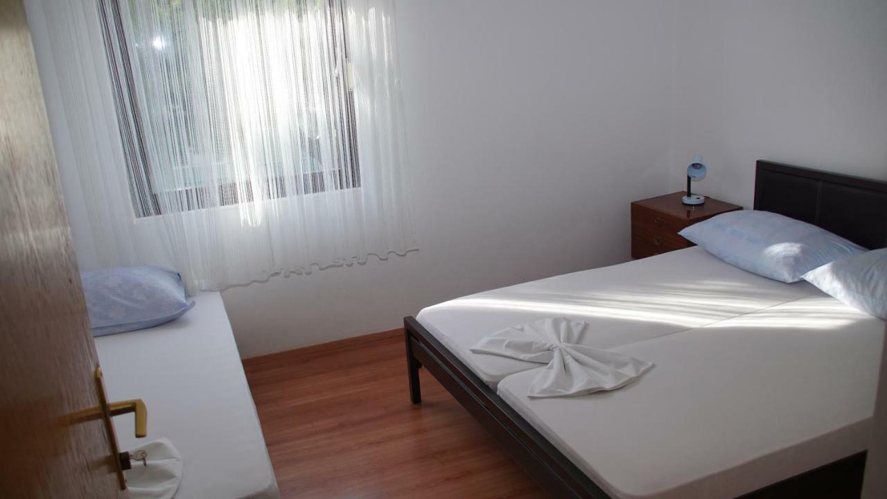 Apartmani Sipic , Bilo - Primosten Exterior photo
