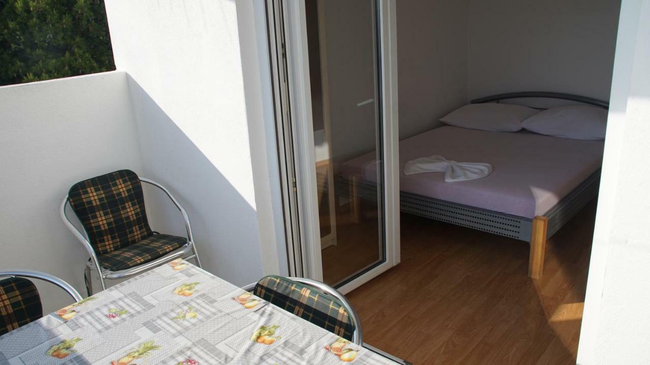Apartmani Sipic , Bilo - Primosten Exterior photo