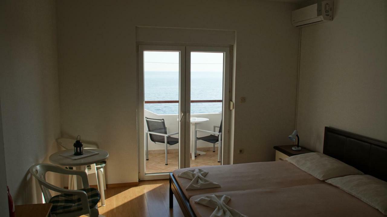 Apartmani Sipic , Bilo - Primosten Exterior photo