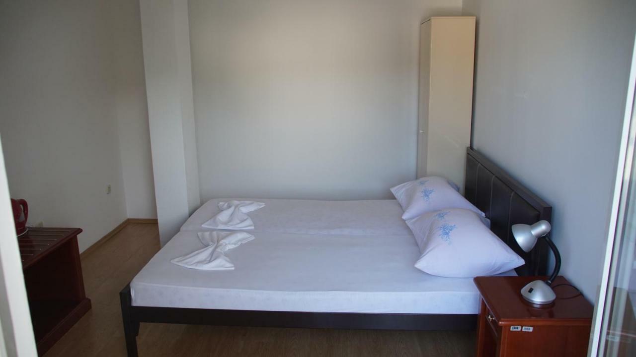 Apartmani Sipic , Bilo - Primosten Exterior photo
