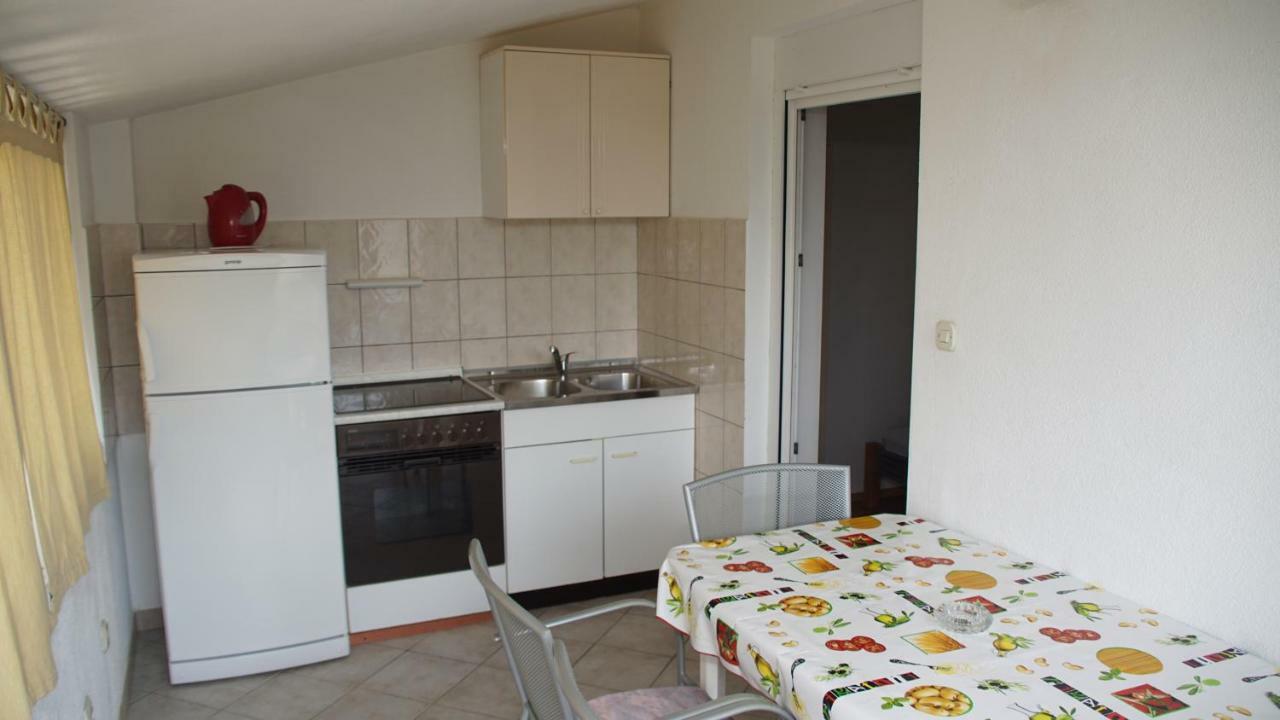 Apartmani Sipic , Bilo - Primosten Exterior photo