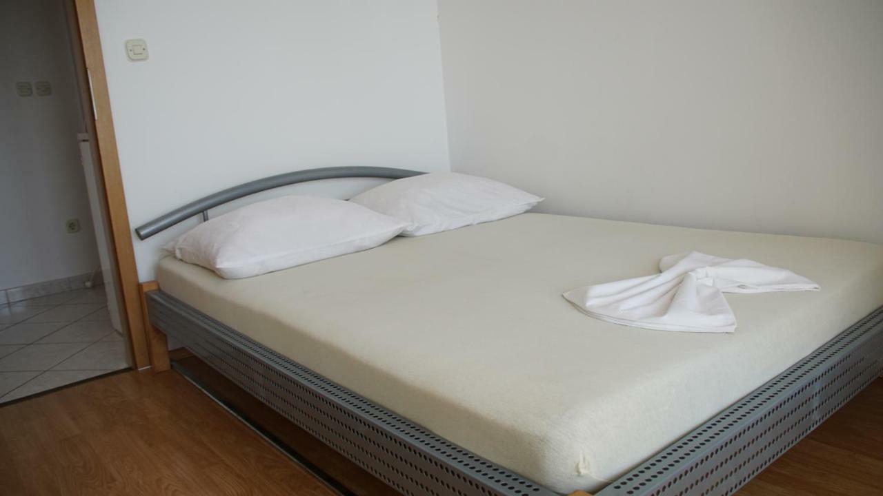 Apartmani Sipic , Bilo - Primosten Exterior photo